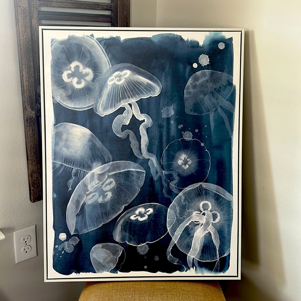 Beautiful jellyfish painting. Perfect for beach inspired house or room!